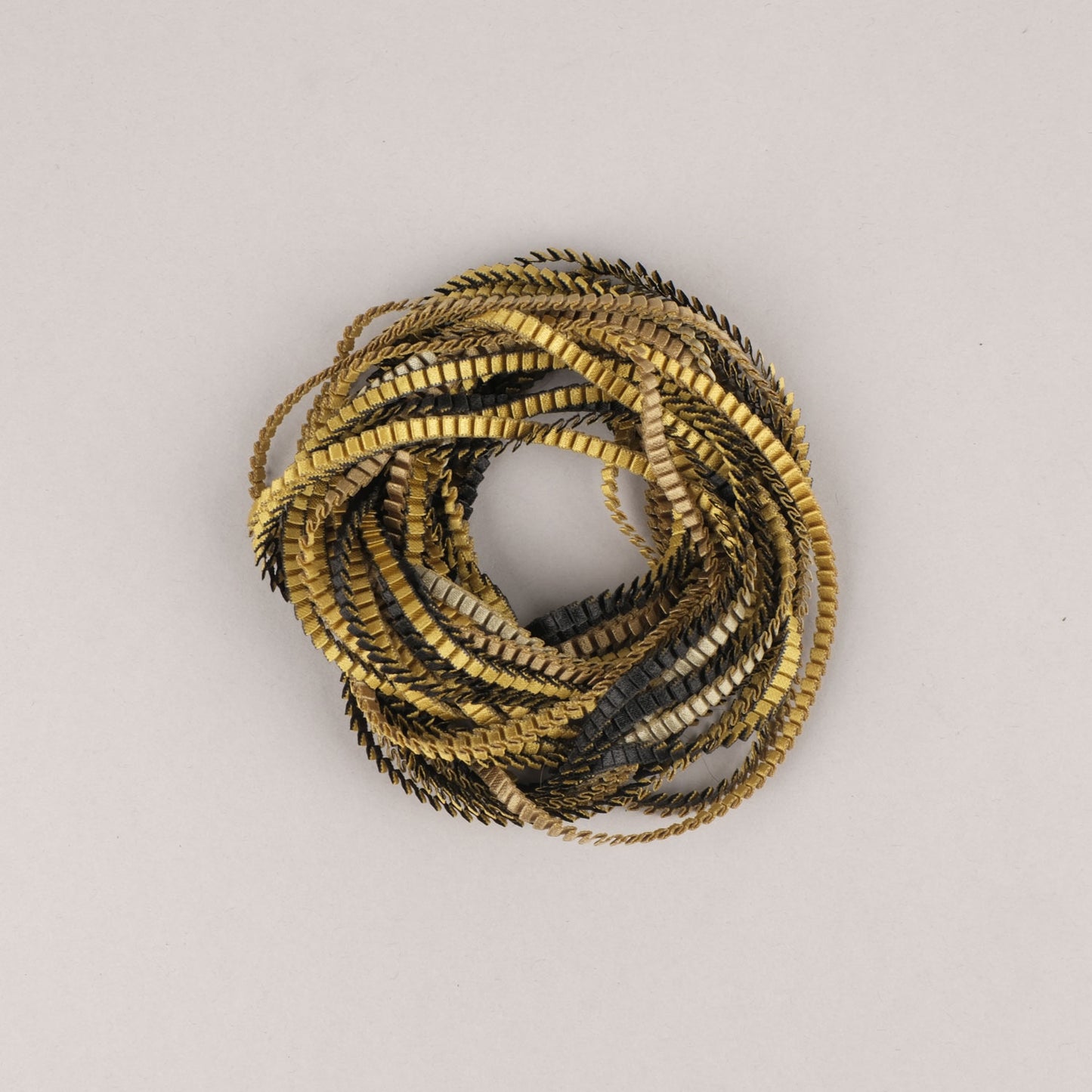 Collana Seta - Oscuro