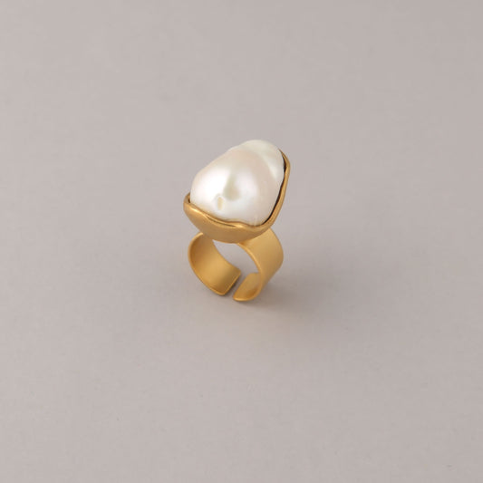Anello Barocco - Dorato con perla barocca