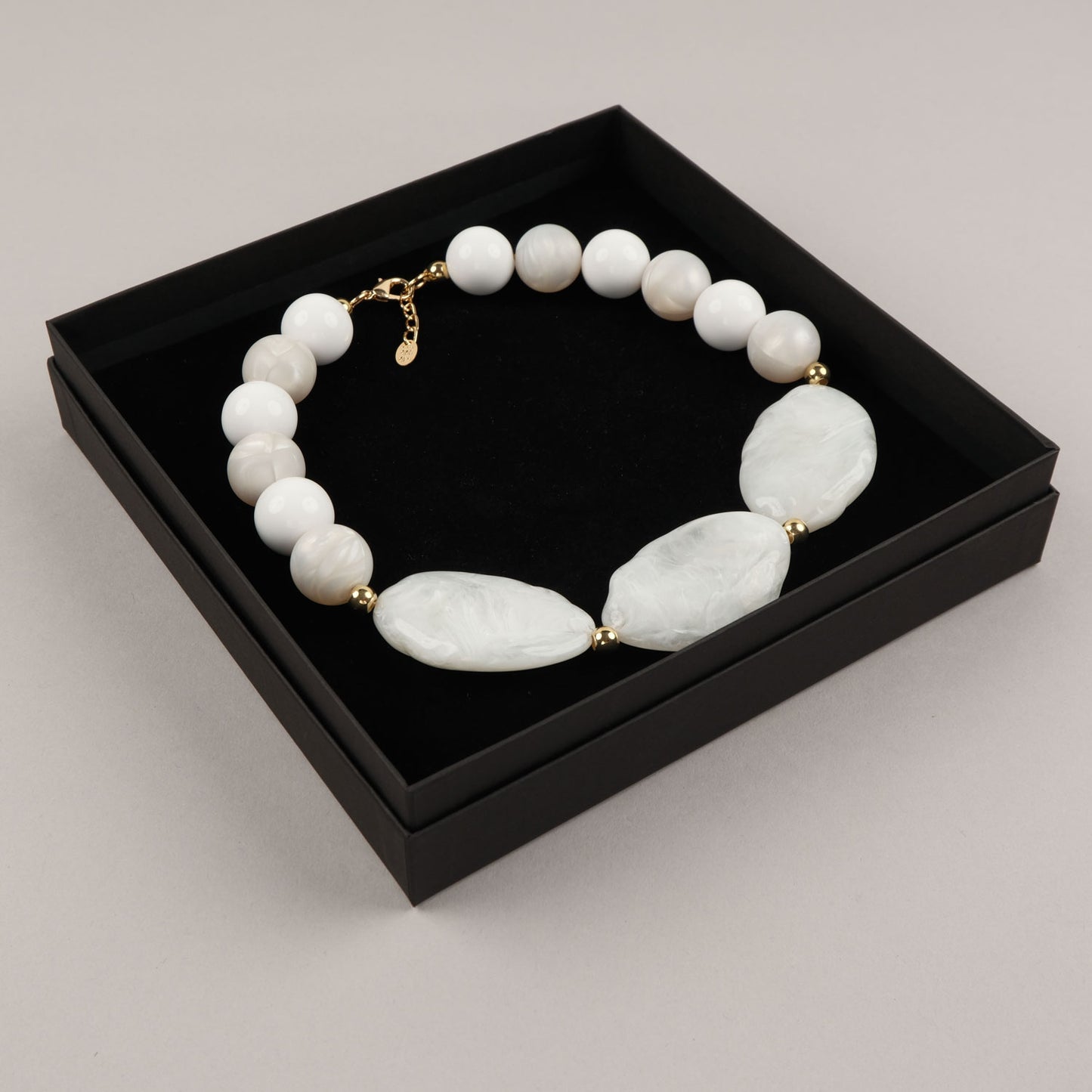 Collana Lucea - Bianco