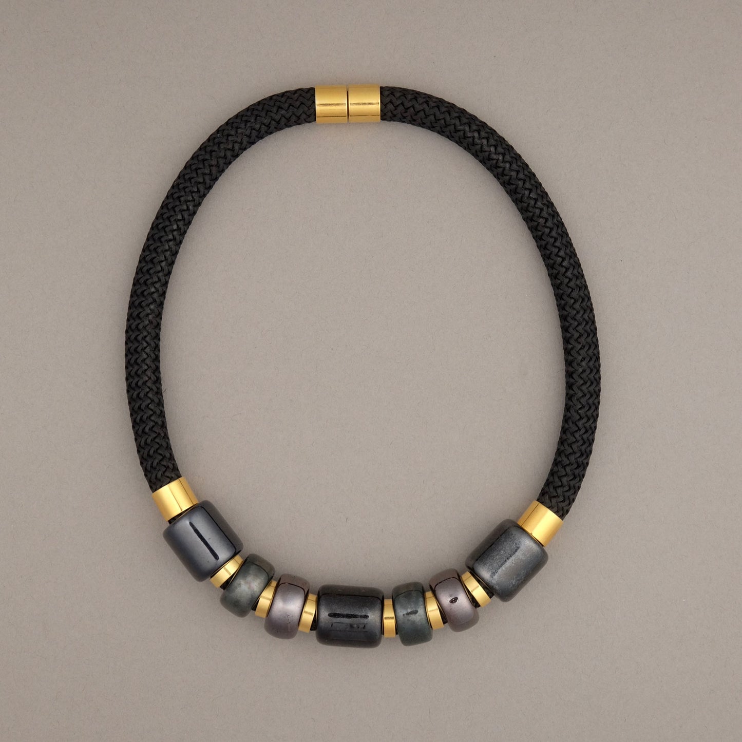 Ceramic Necklace - Darkness