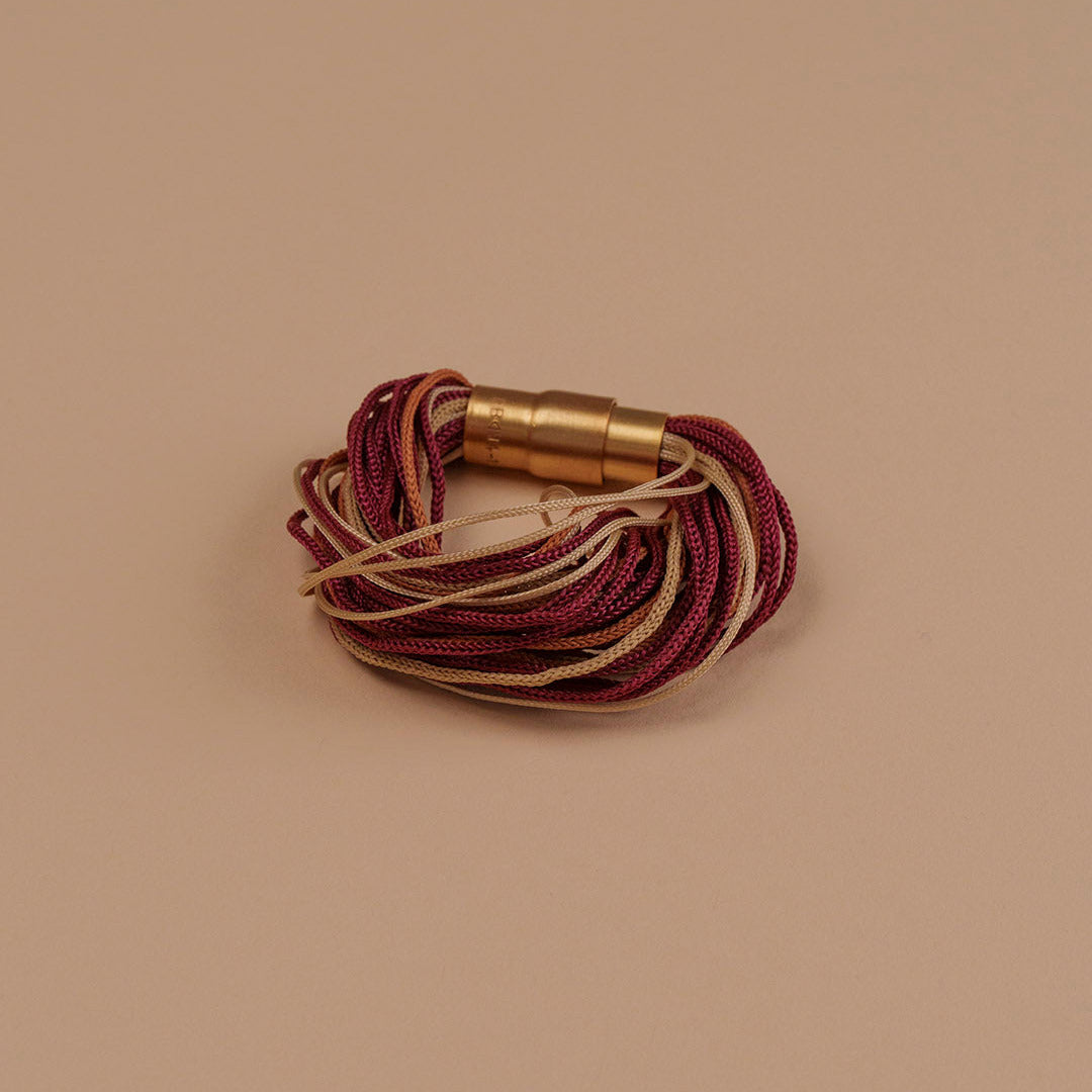 bracciale-fili-bordeaux-e-oro-carlotta-scarabeo_frontale2