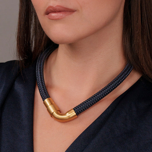collana-goccia-blu-e-oro-carlotta-scarabeo