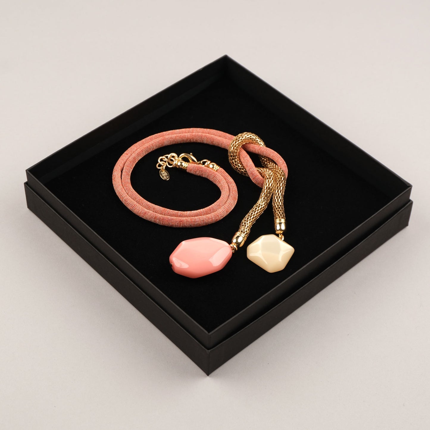 Collana Cravatta - Corallo