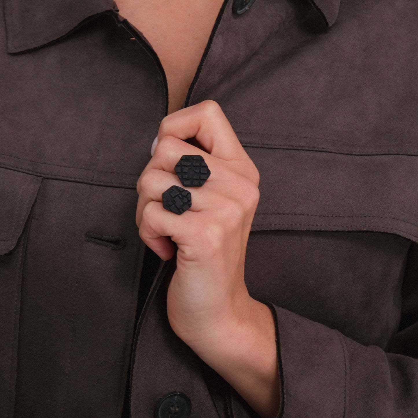 Metropolis Ring