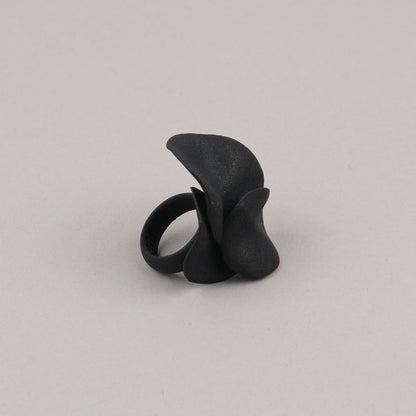 Peony Ring