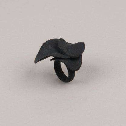Peony Ring