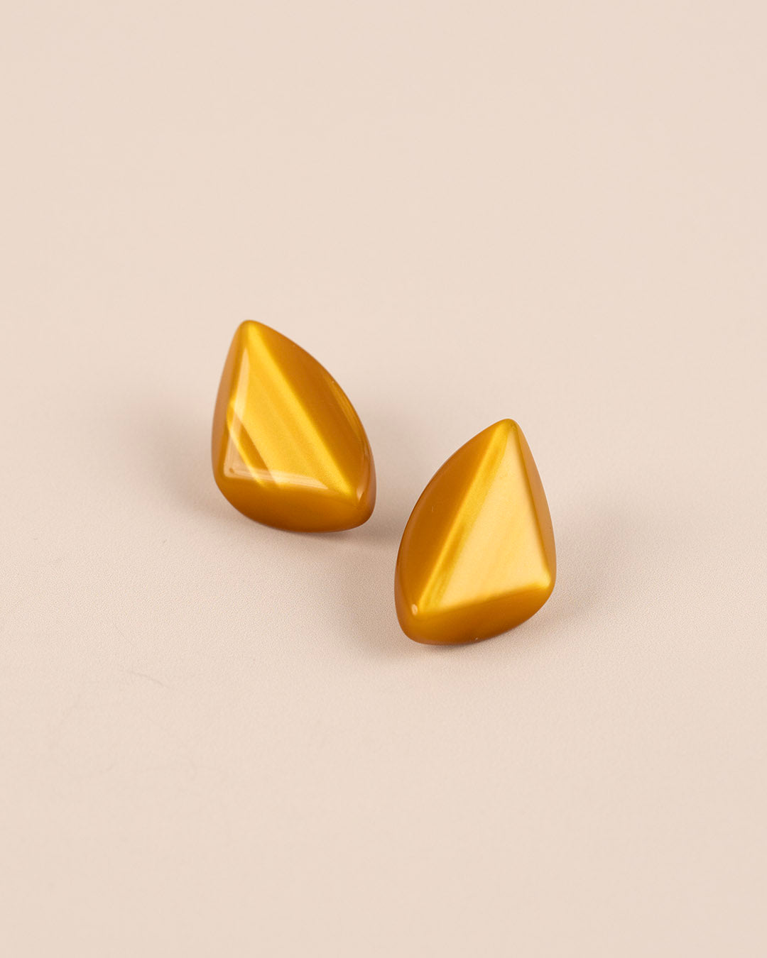 Slate earrings in resin