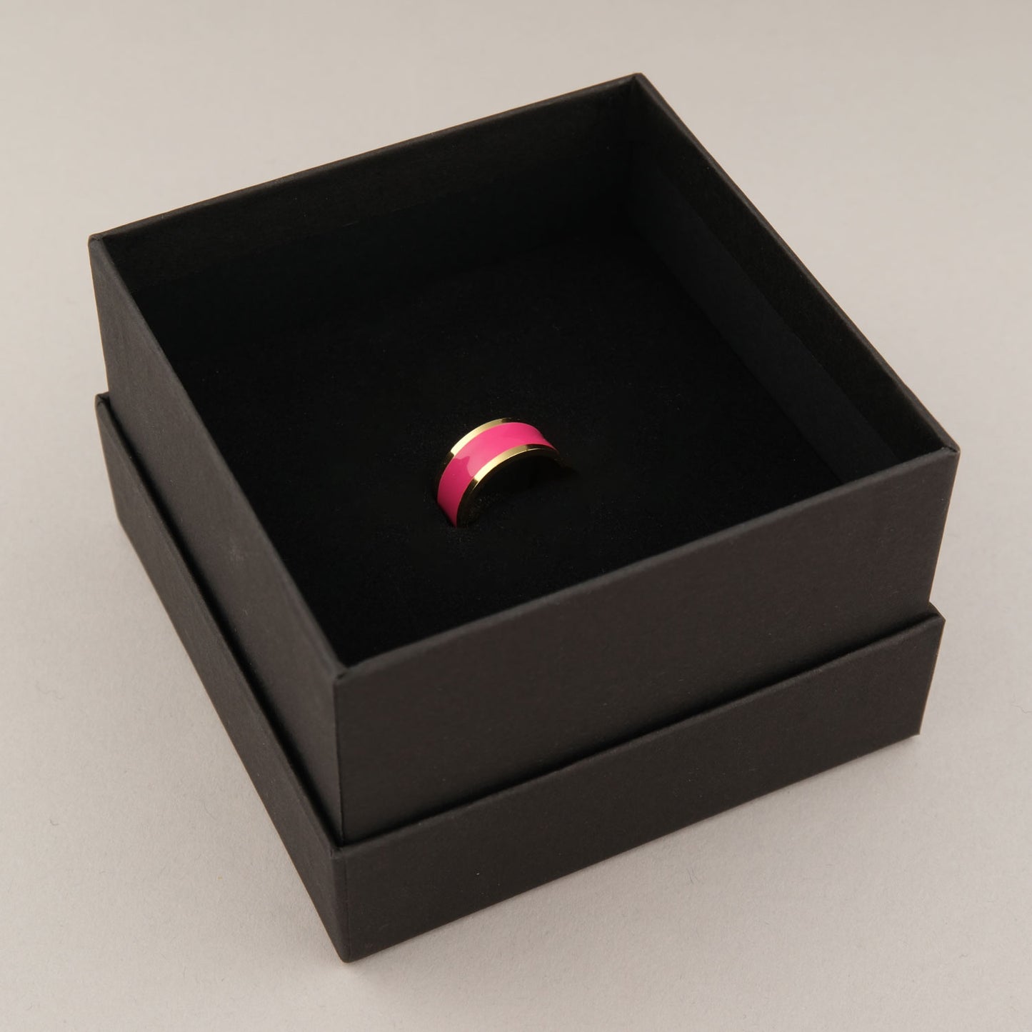 Anello Fascia piccola - Oro e fucsia
