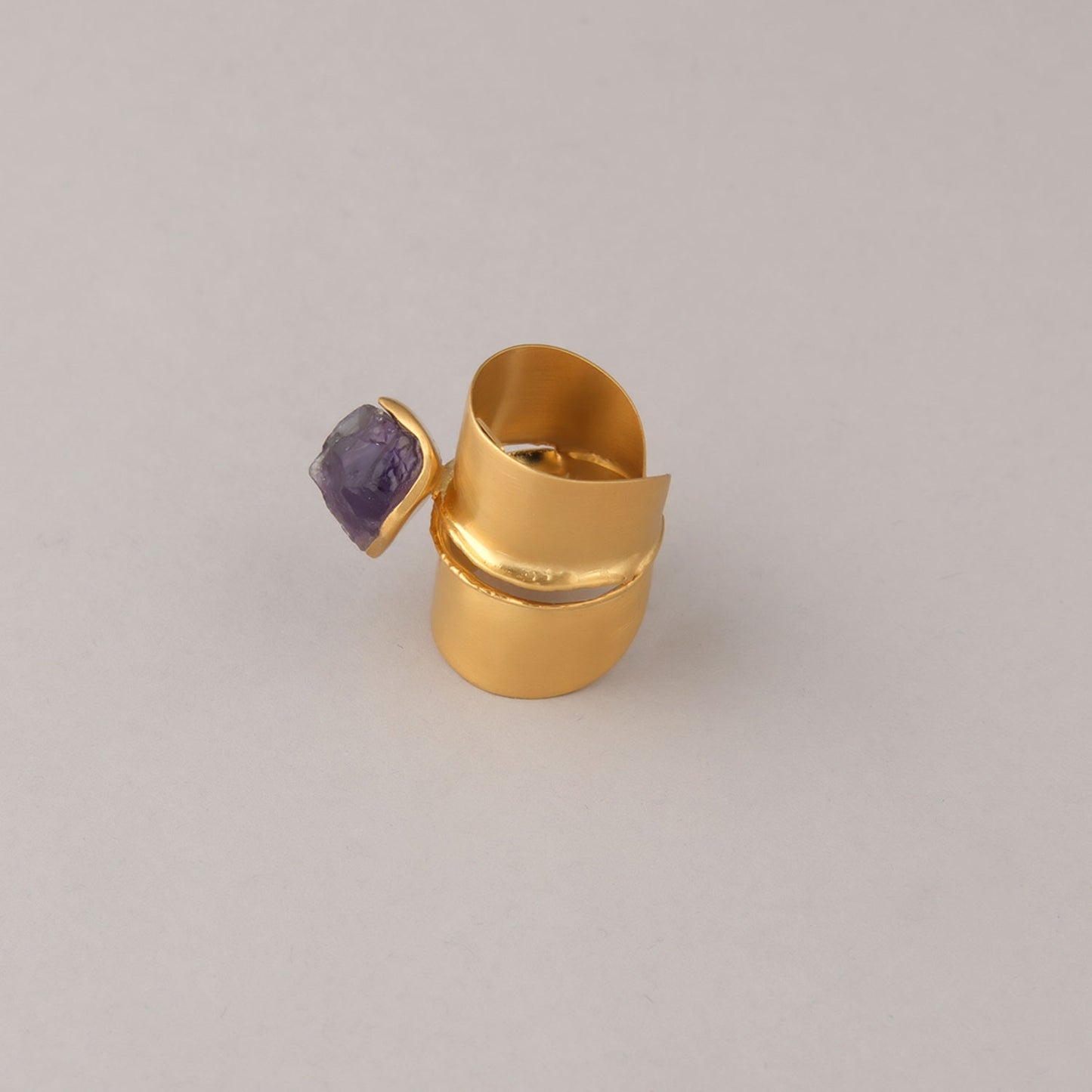 Anello Magma - Dorato con ametista