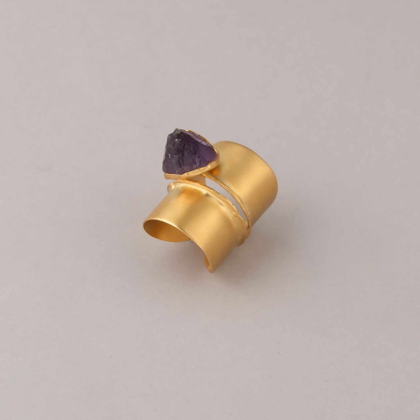 Anello Magma - Dorato con ametista