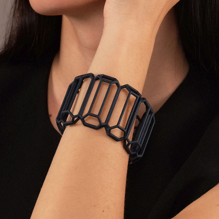 Bracciale-Diamante-Nero-Indossato-Bijouets