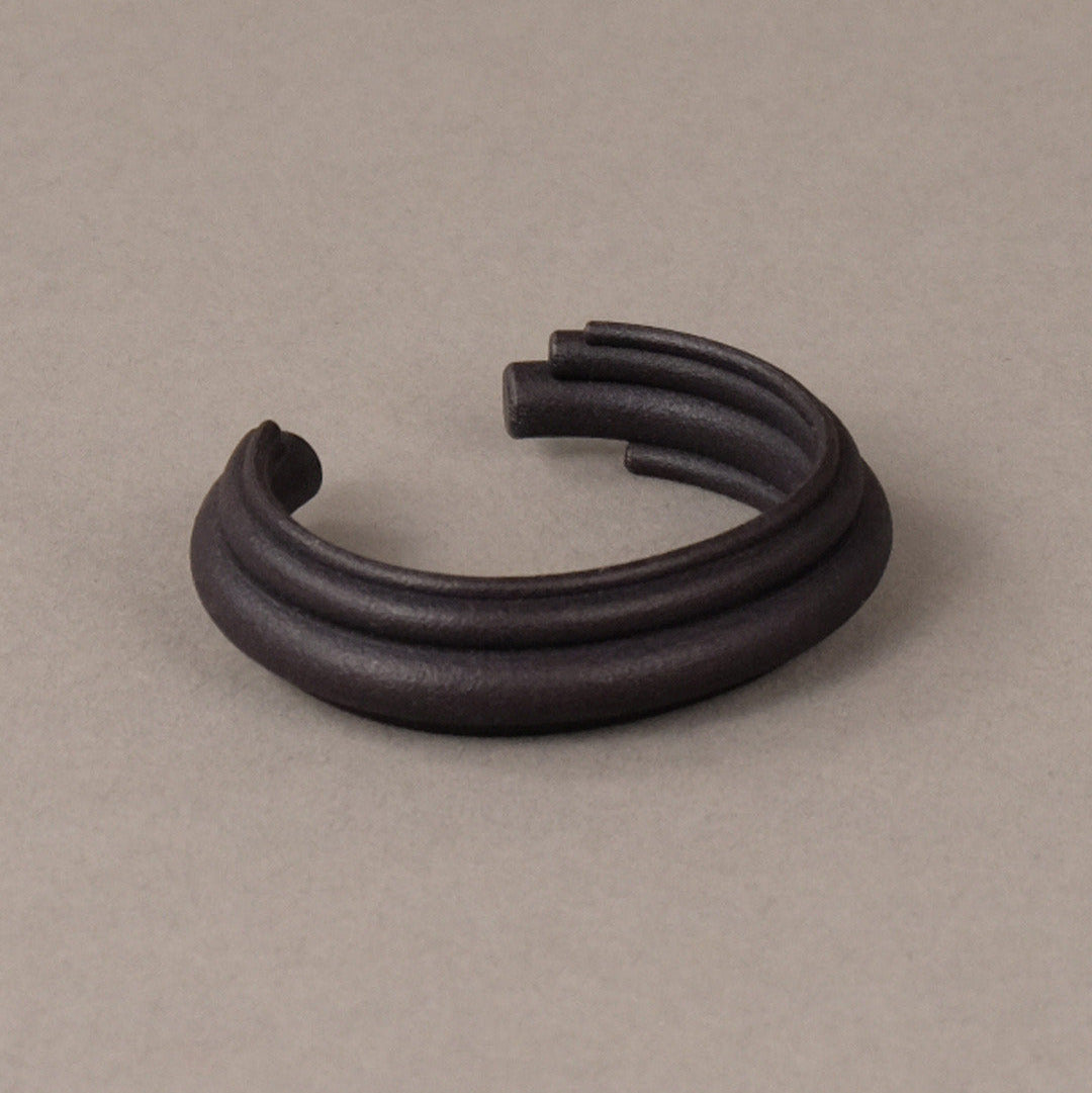 Bracciale-Dorica-Nero-Laterale-Bijouets