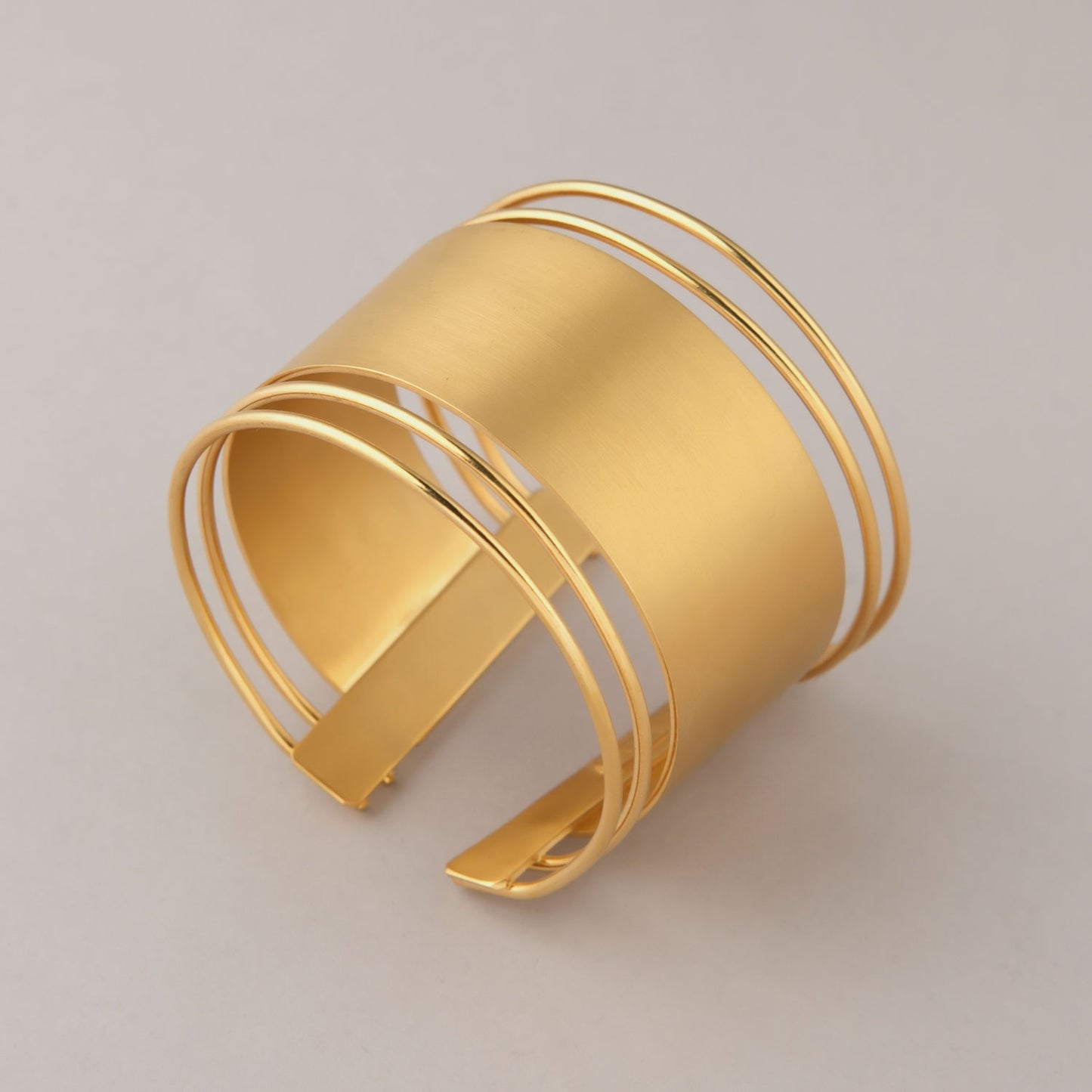 Bracciale-Esedra-Dorato-Frontale-Katerina-Vassou