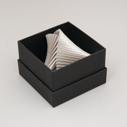 Bracciale-Seta-Argento-Packaging-Alexandra-Tsoukala
