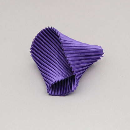 Bracciale-Seta-Viola-Laterale-Alexandra-Tsoukala