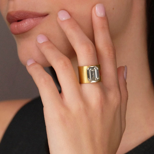 Anello Ottagonale - Dorato con cristallo