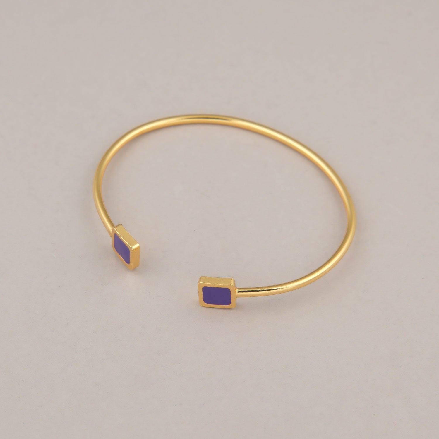 bracciale-donna-filo-quadrati-Viola-laterale-francesca-bianchi-design