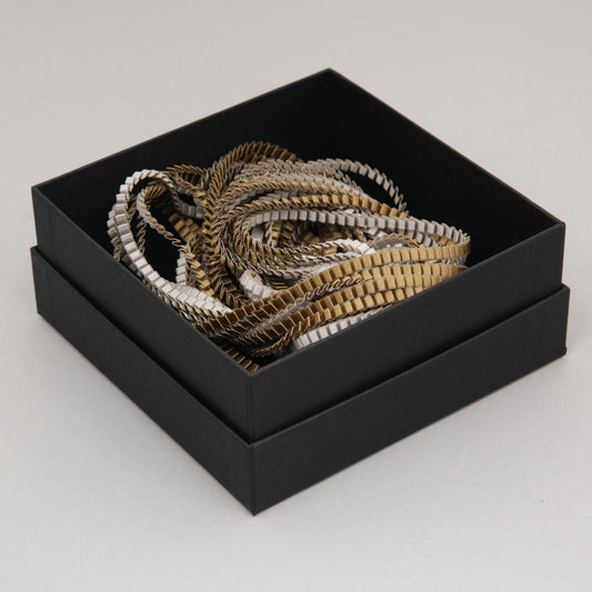 collana-Seta-cometa-packaging-Alexandra-Tsoukala