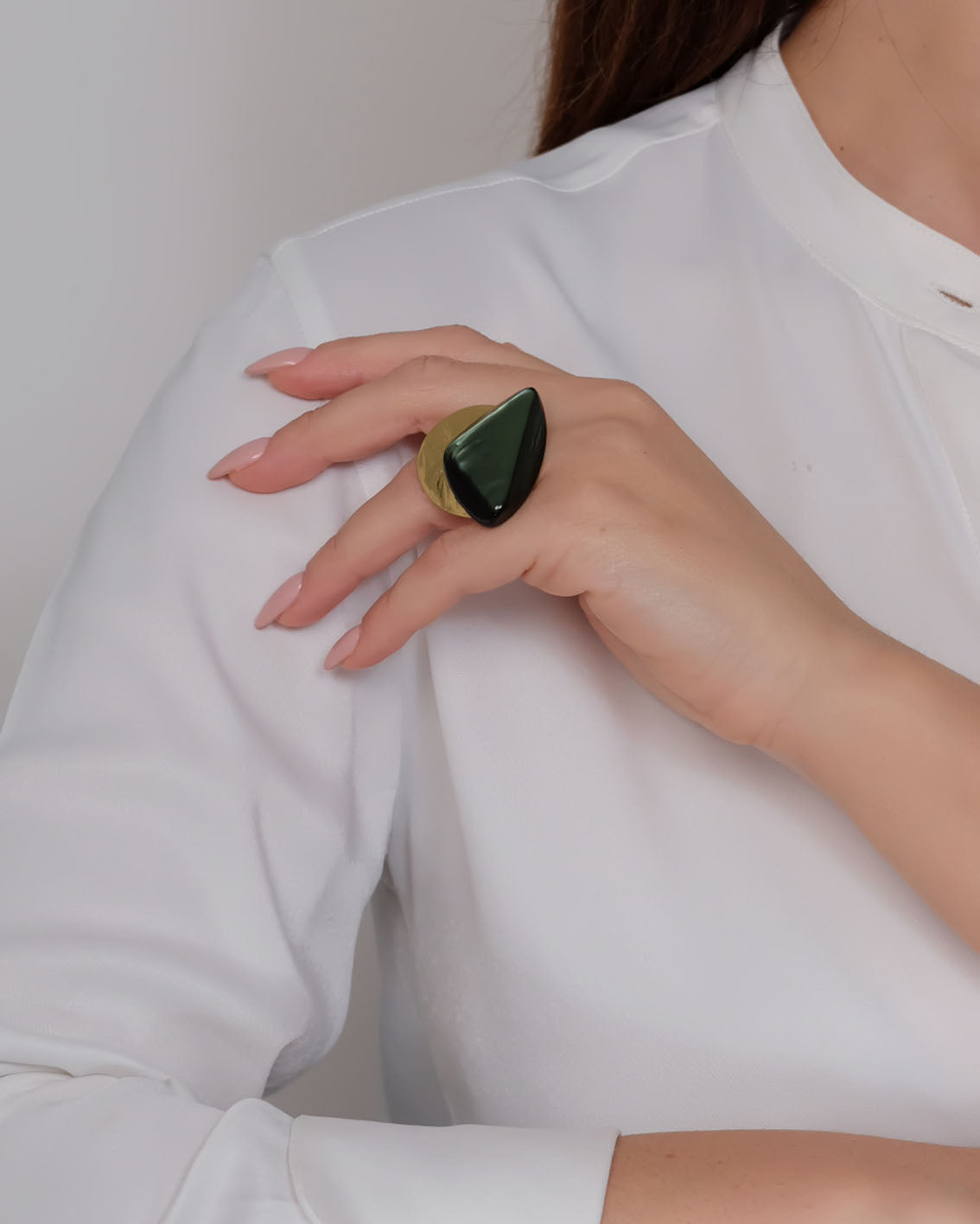 Slate ring with resin stone